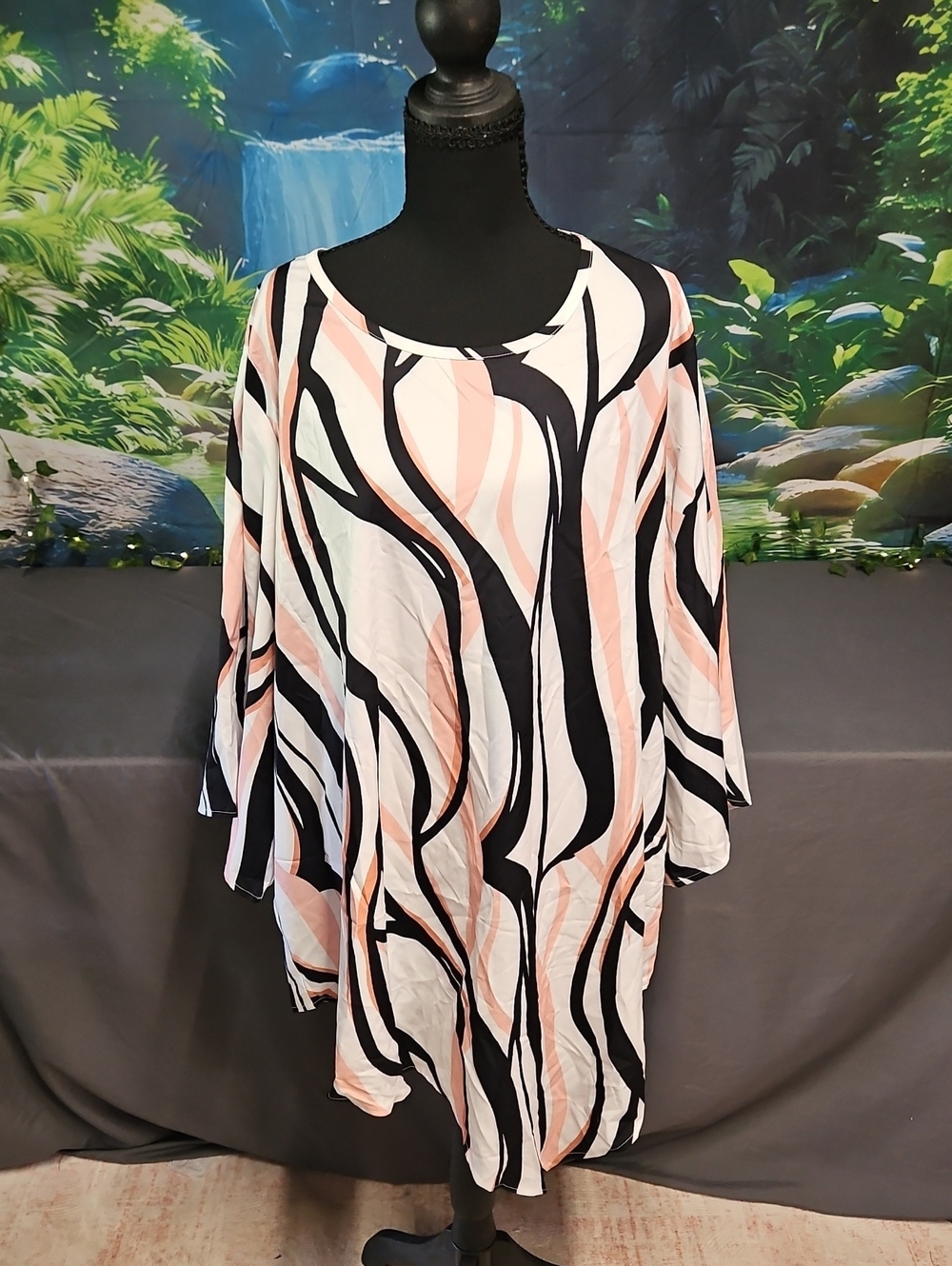 Emery Rose Pink And Black Blouse